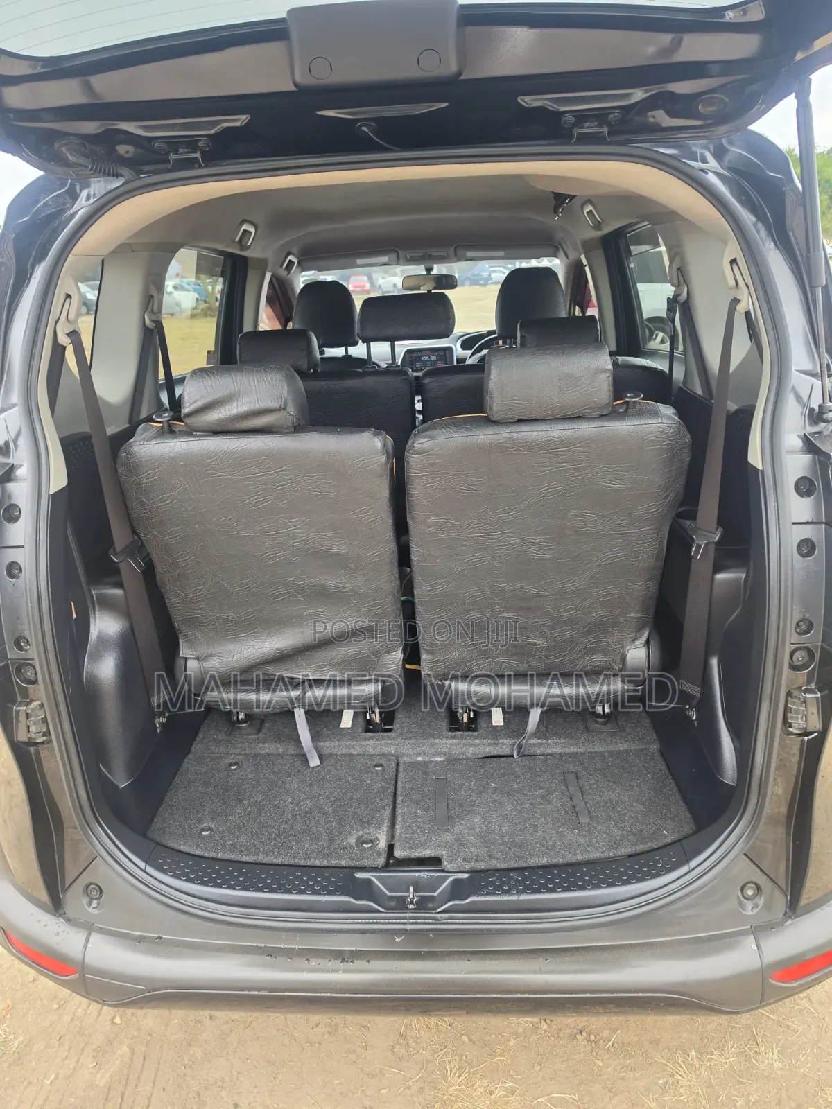 Toyota Sienta 2016 Black