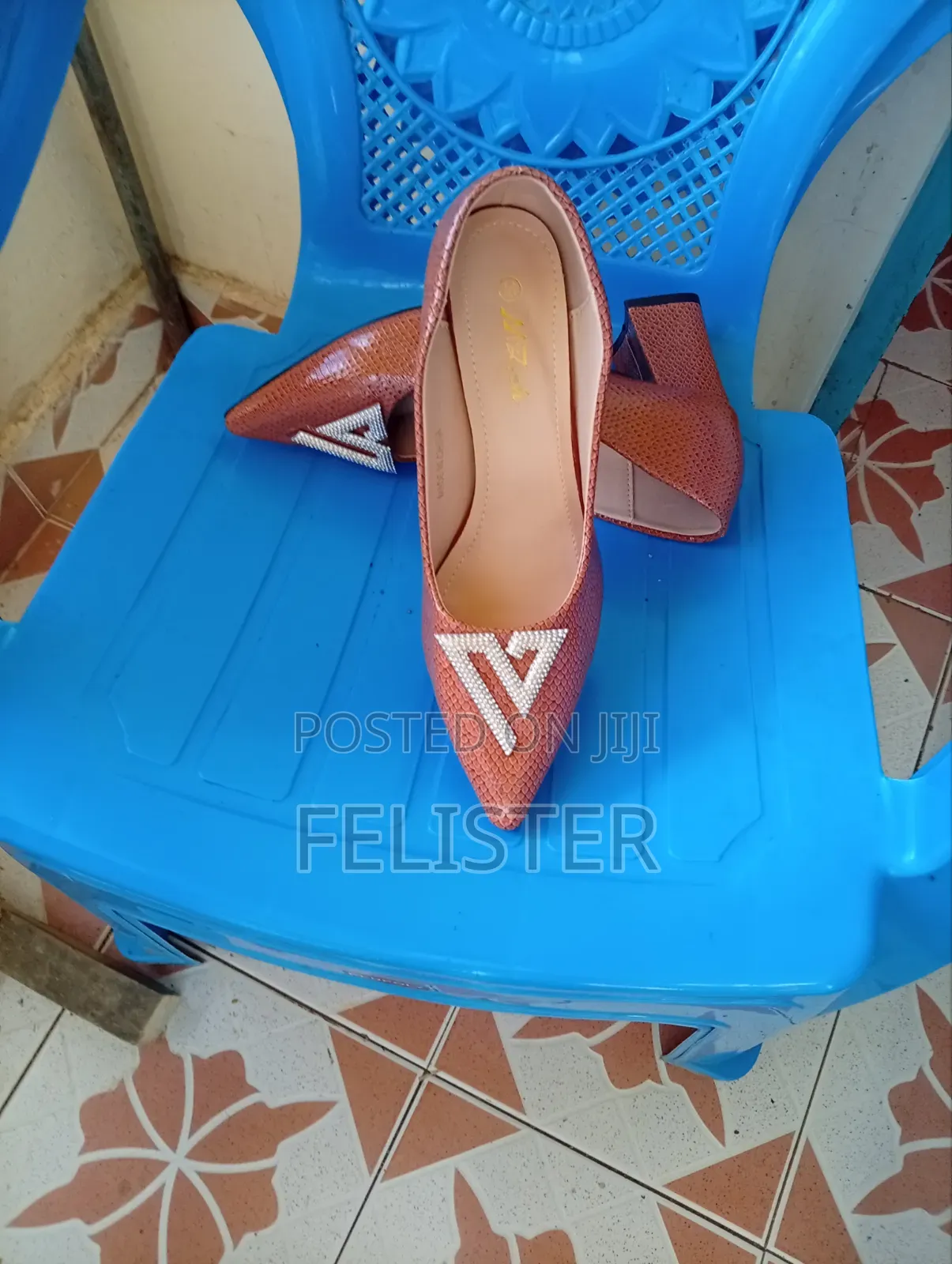 Elegant and Comfortable Ladies Heels
