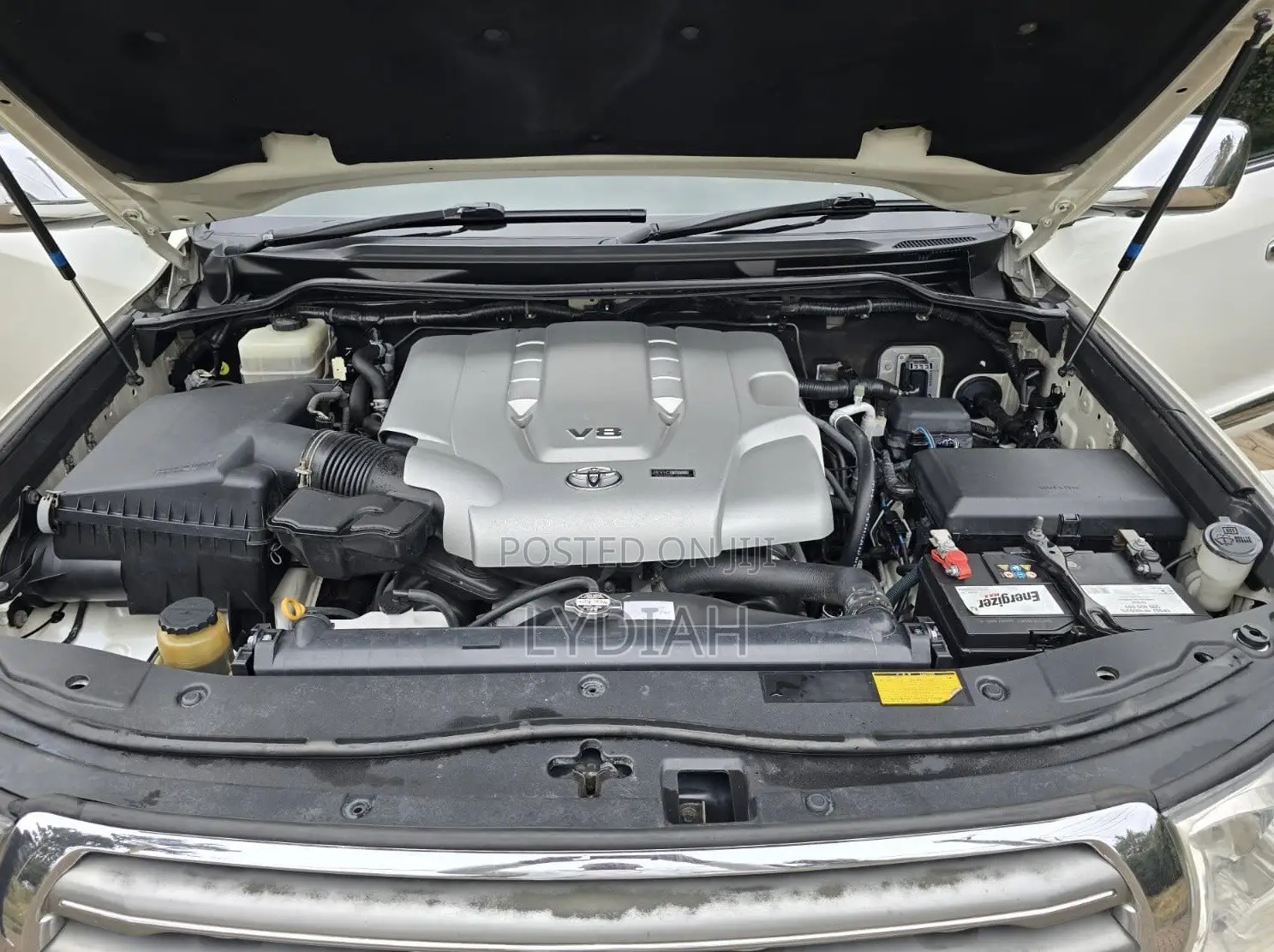 Toyota Land Cruiser 2008 White