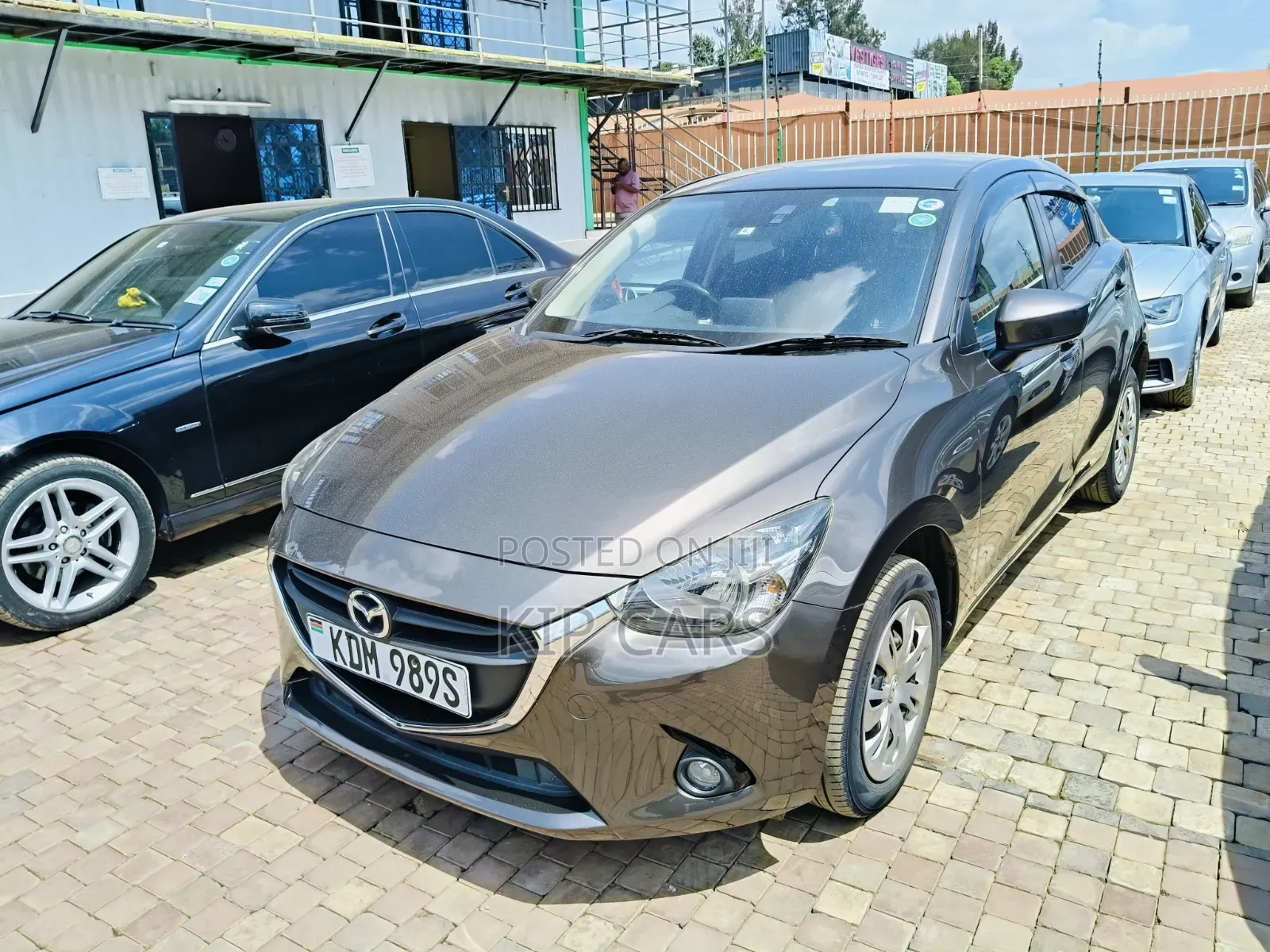Mazda Demio 2016 Ivory
