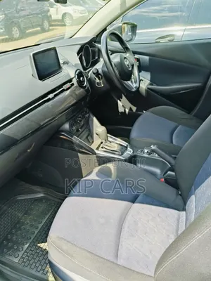 Mazda Demio 2016 Ivory