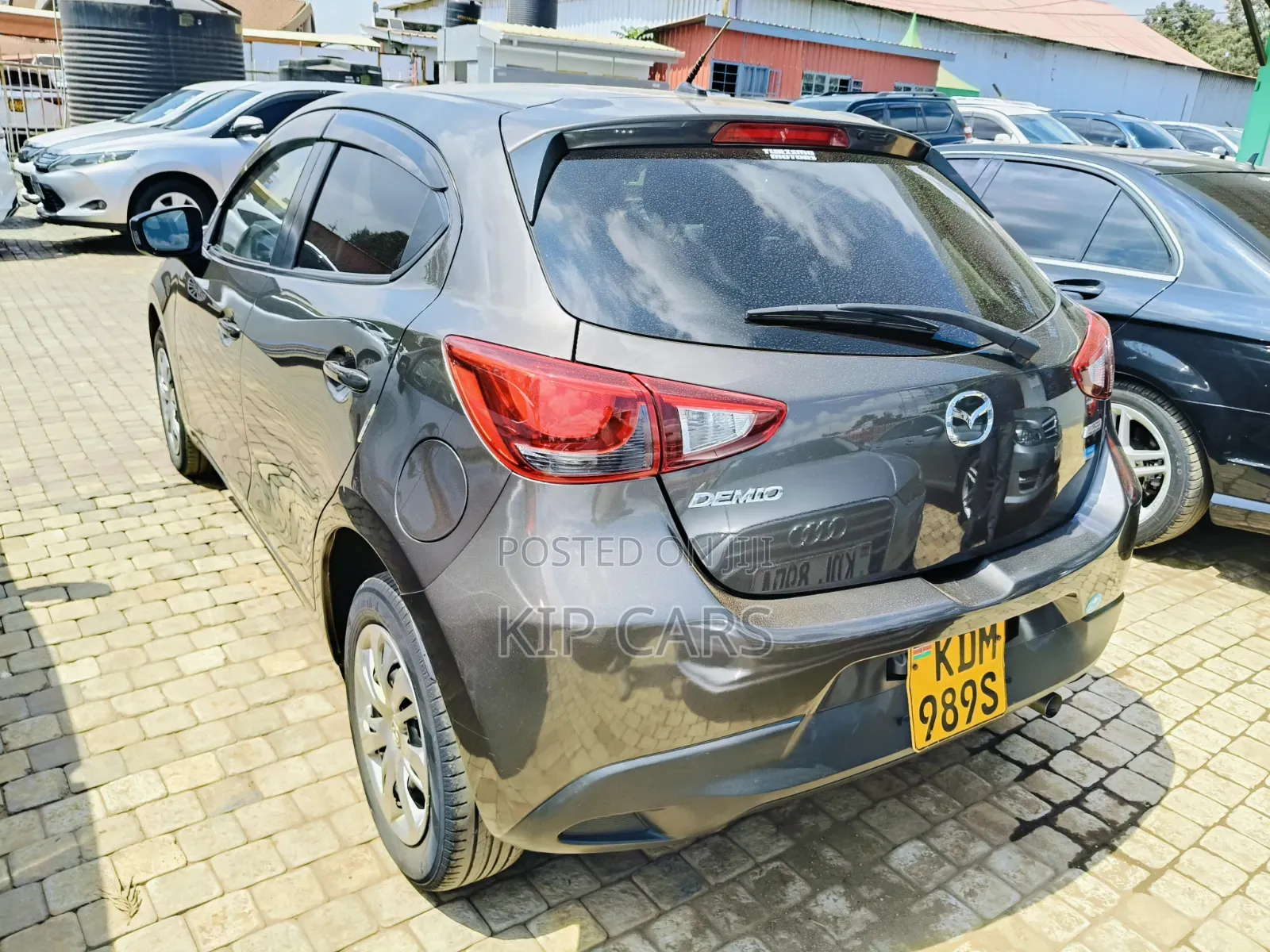 Mazda Demio 2016 Ivory