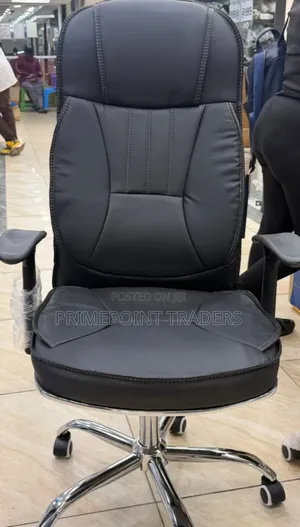 Executive High Back Leather Office Chair – Premium & Comfortable