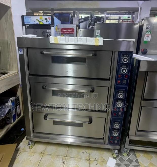 Euromax Deck Oven 3 Deck 6 Trays Comes With Free Trays