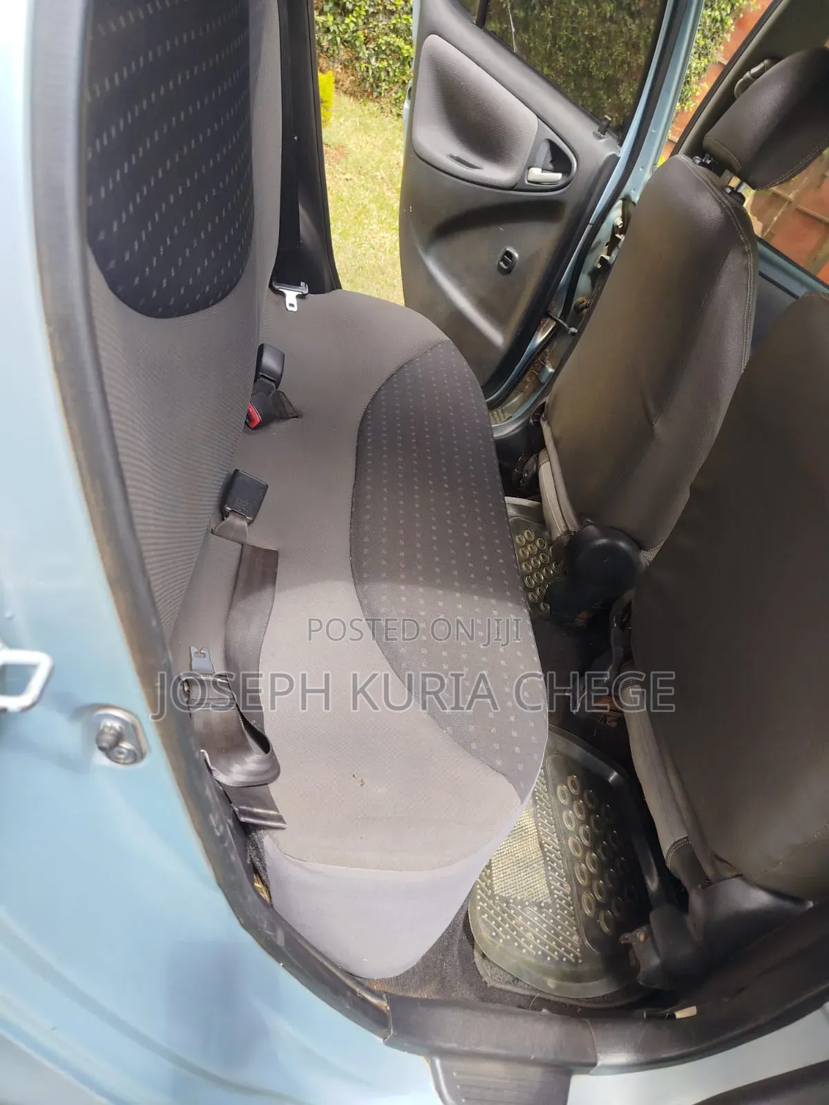 Toyota Vitz 2004 Blue