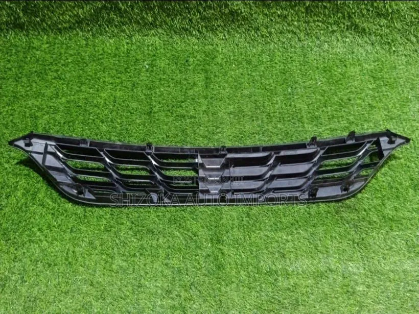 Grille Daihatsu Boon M710s 2018