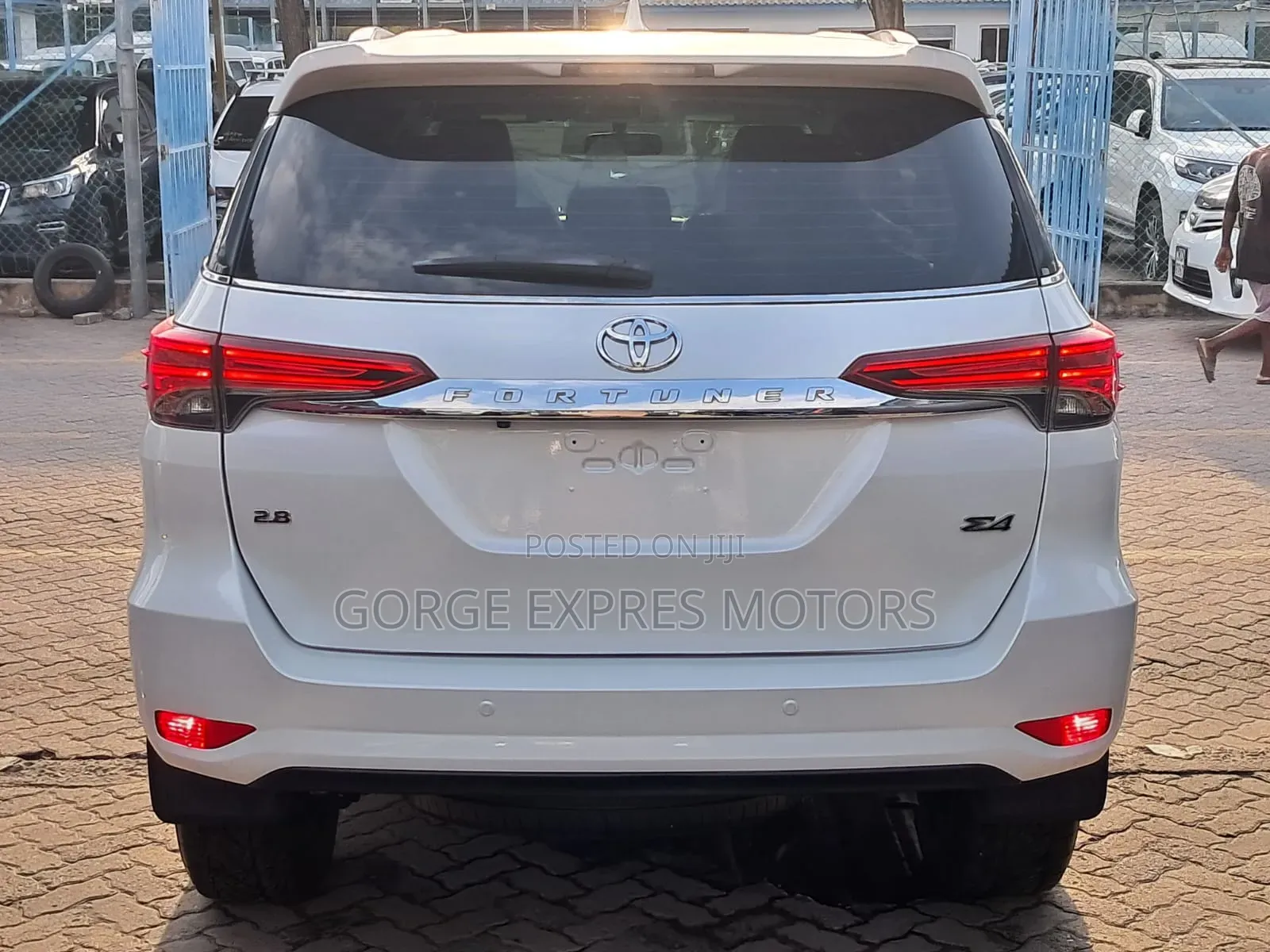 Toyota Fortuner 2019 White