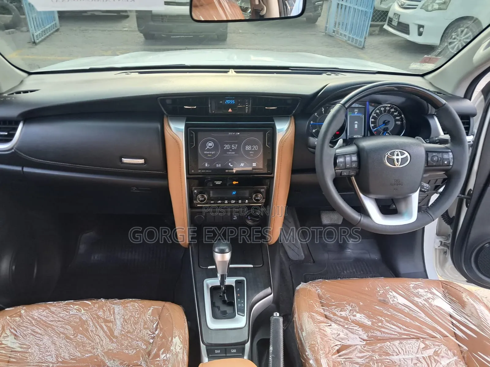 Toyota Fortuner 2019 White