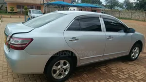 Toyota Premio 2011 Silver