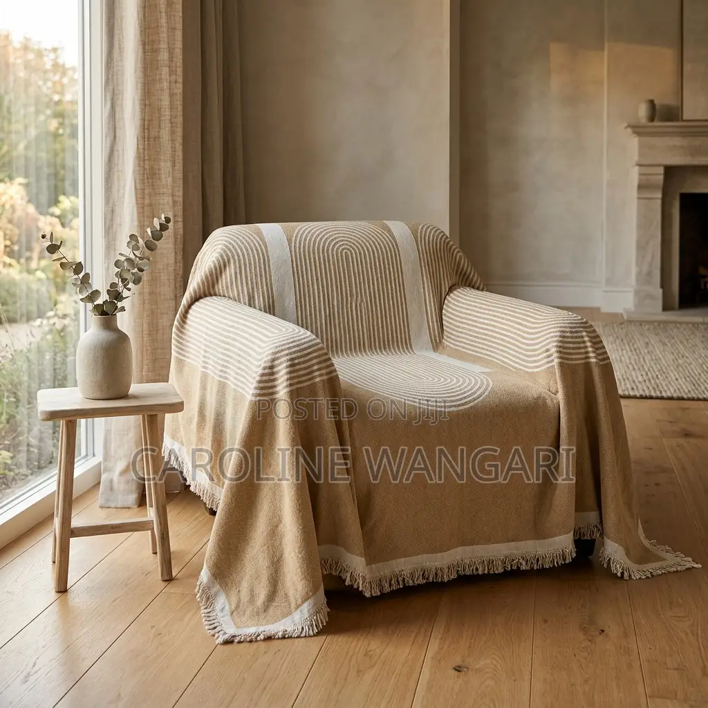 Reversible Chenille Sofa Cover – 180×130 Cm
