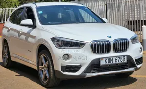 BMW X1 xDrive28i AWD 2016 Pearl