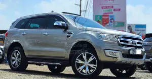 Ford Everest 2017 Silver