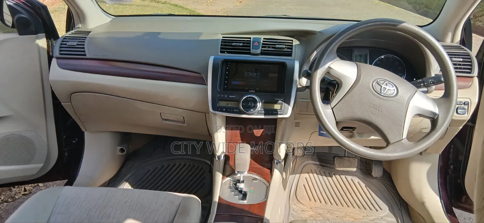 Toyota Allion 2011 Maroon