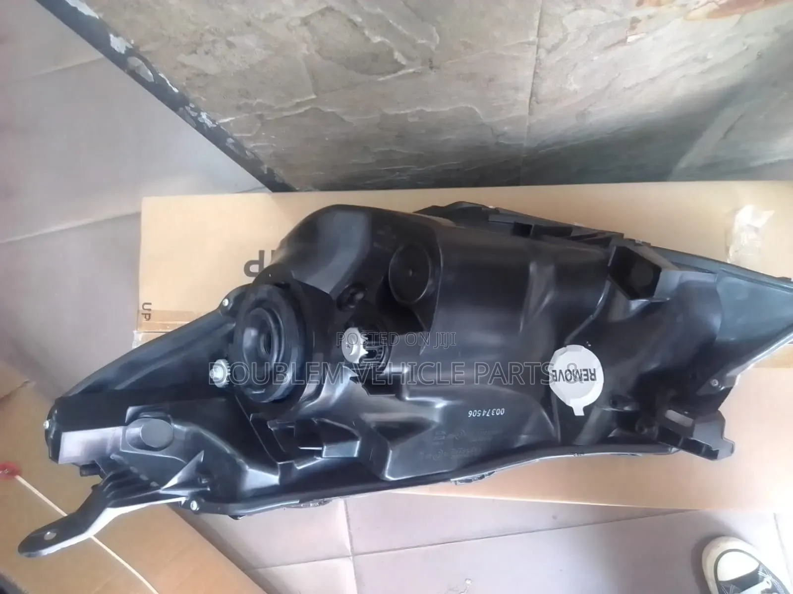 Head/Frontlamp/Headlight Toyota Vitz 2012,2013,jewela Non Xenon Depo