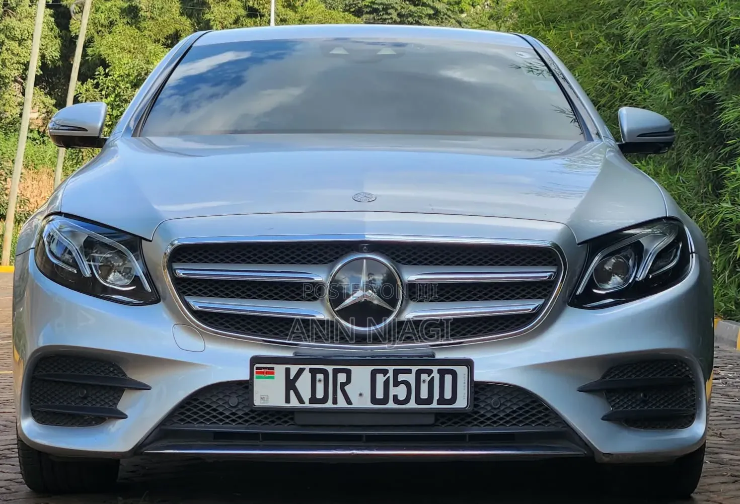 Mercedes-Benz E200 2017 Silver