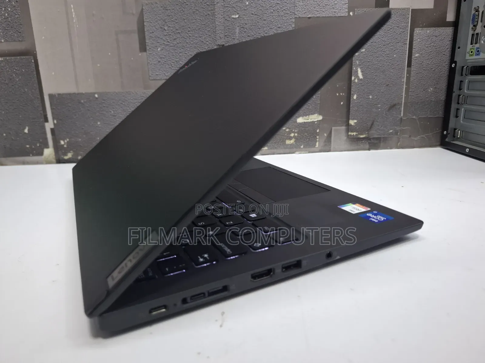 Laptop Lenovo ThinkPad T14s Gen 2 32GB Intel Core i7 SSD 512GB