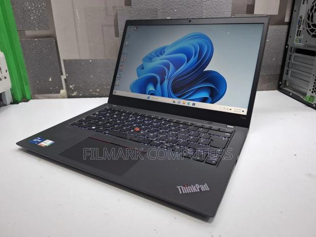 Laptop Lenovo ThinkPad T14s Gen 2 32GB Intel Core i7 SSD 512GB