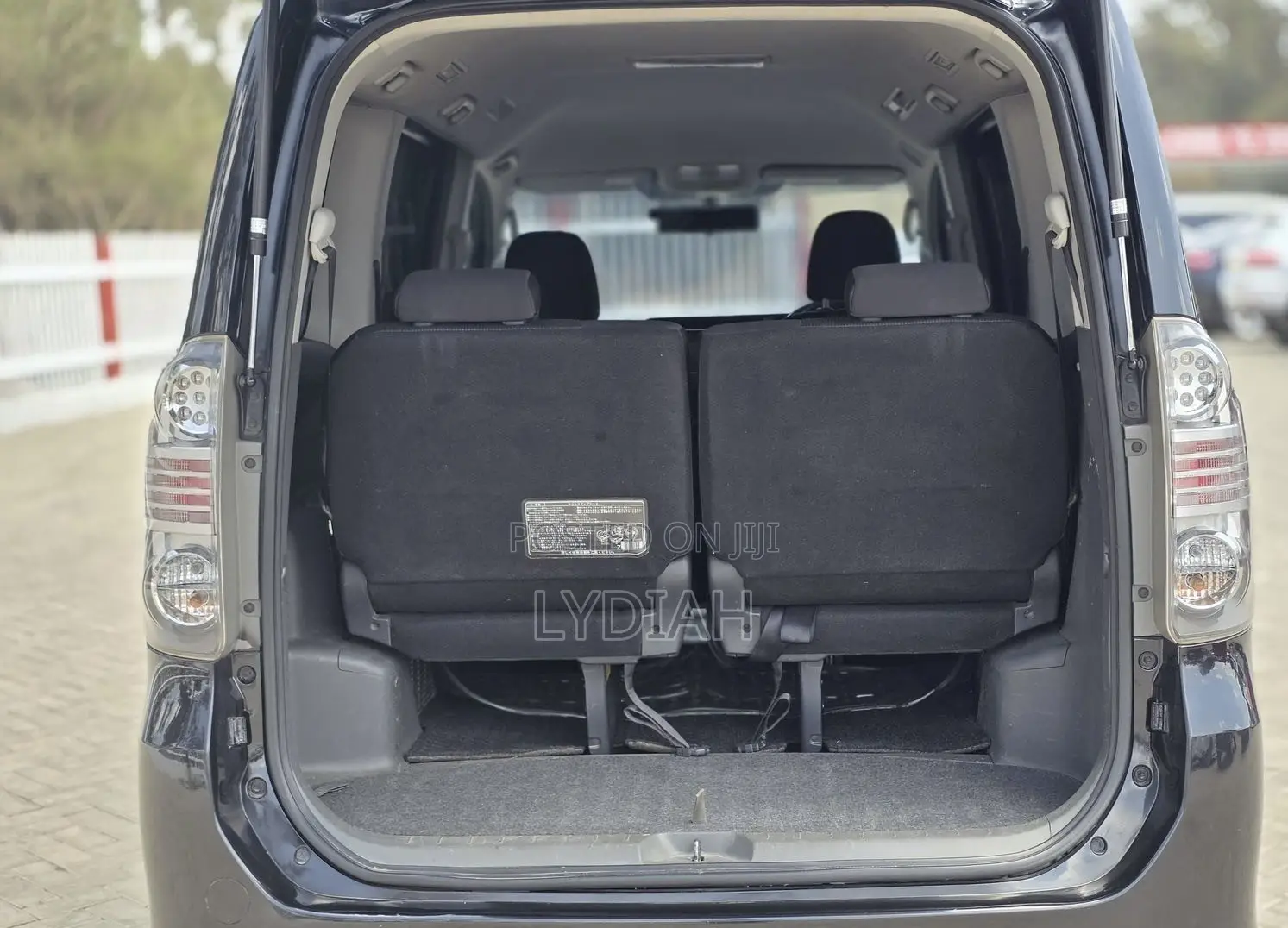 Toyota Voxy 2012 Black
