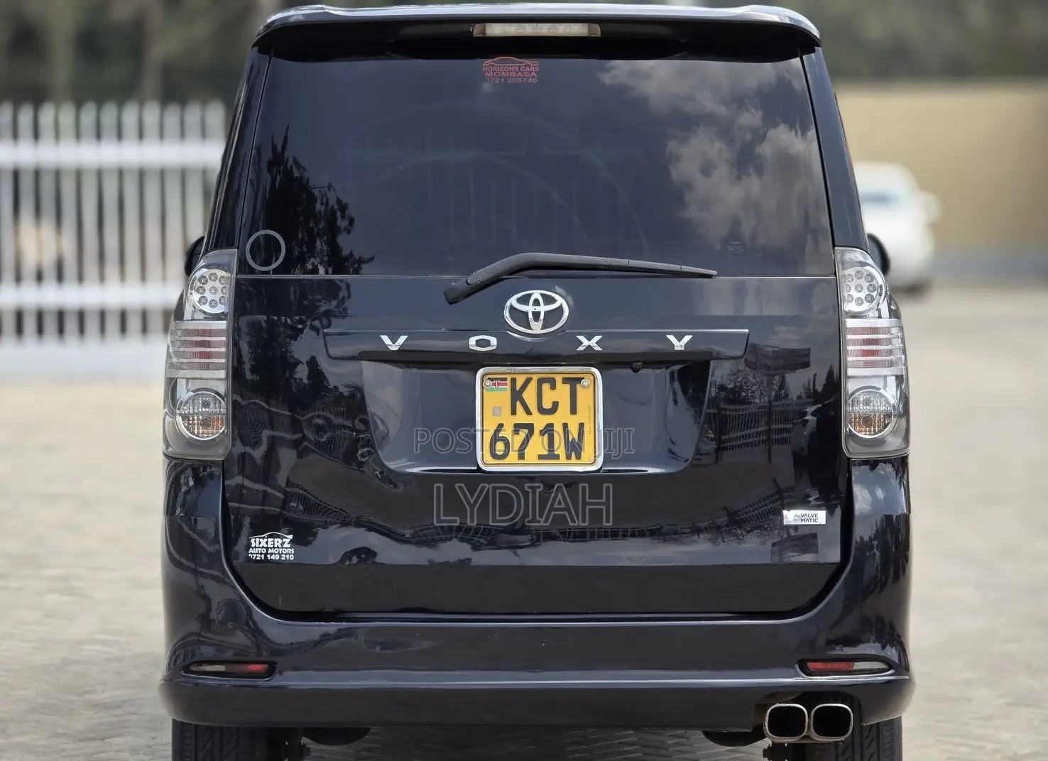 Toyota Voxy 2012 Black