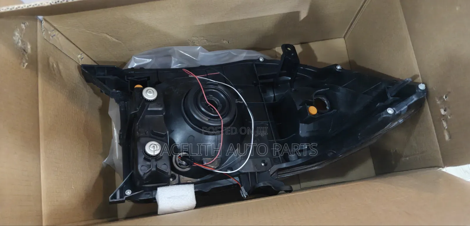 Head Lamp / Head Light Landcruiser FJ79