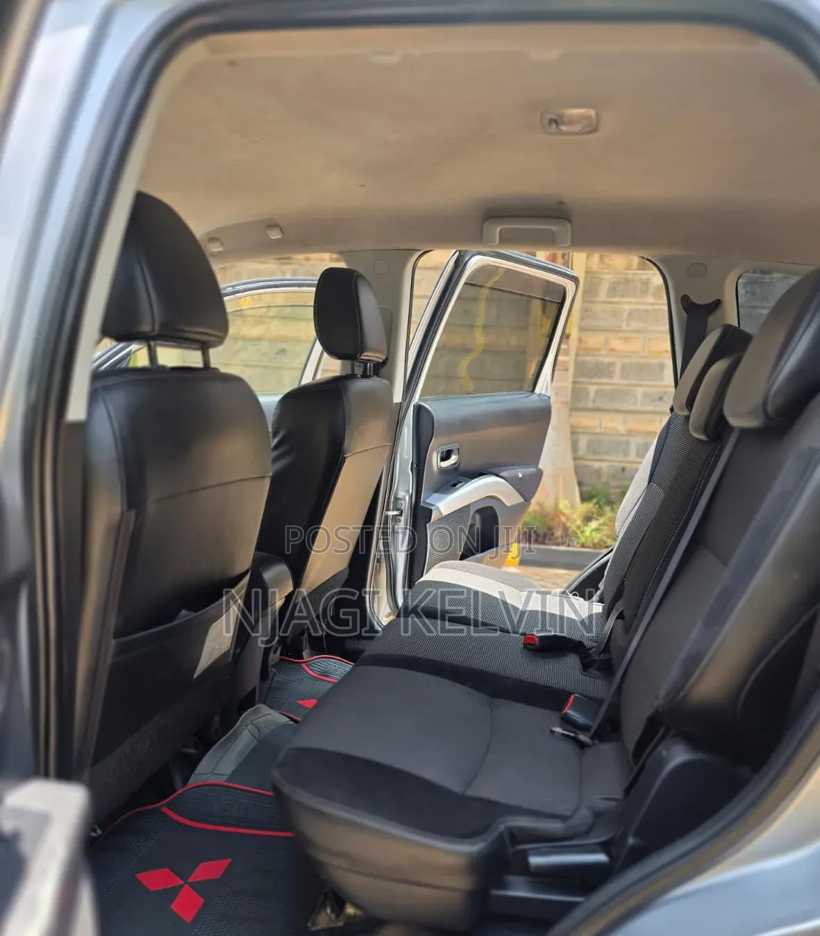 Mitsubishi Outlander 2010 Silver