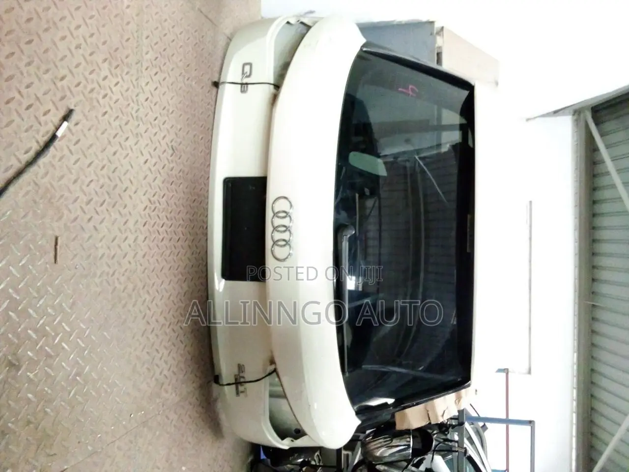Audi Q3 Boot