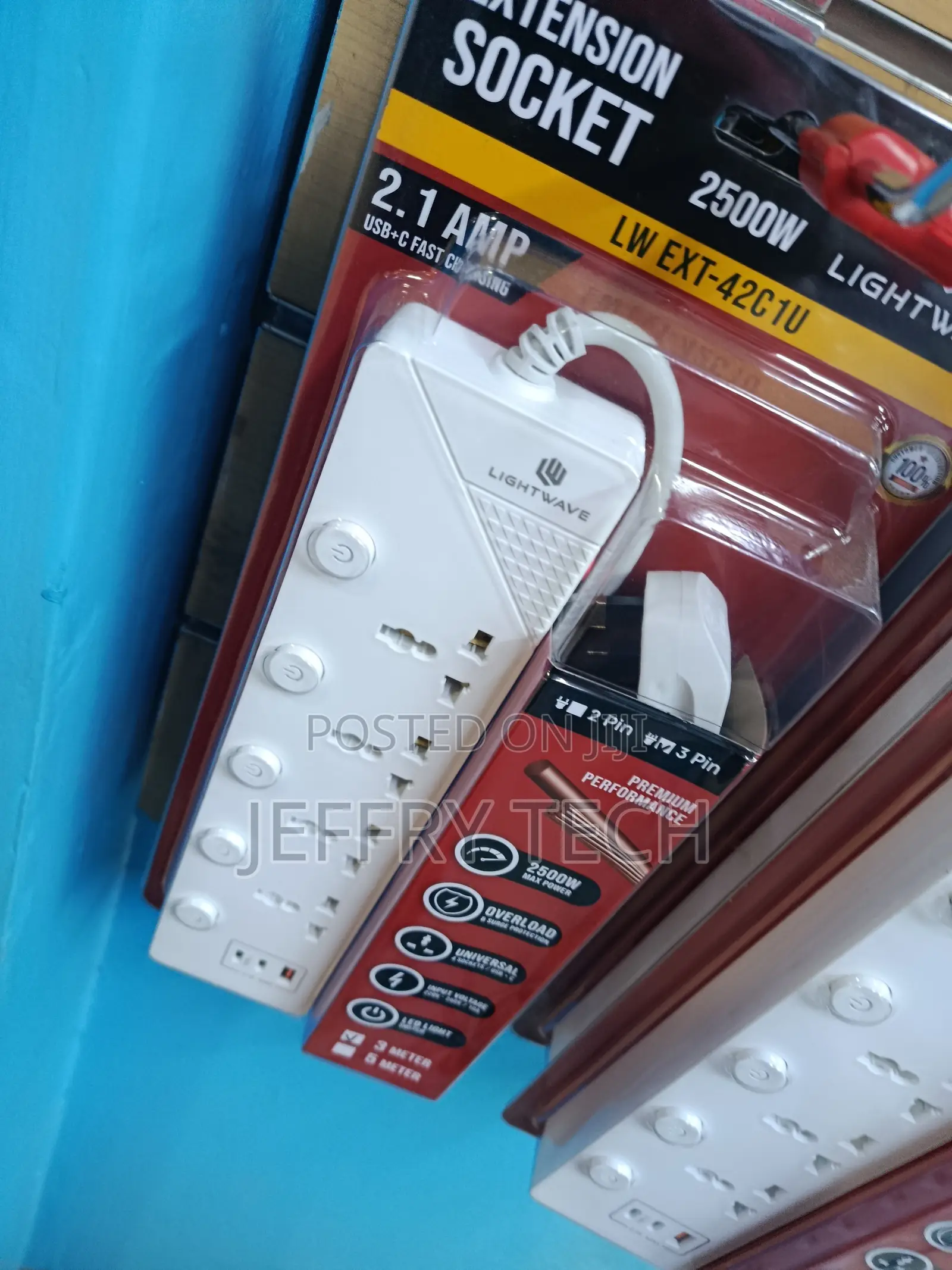 Lightwave 4-Way Extension With USB & Fast Charging Type-C Port (Model