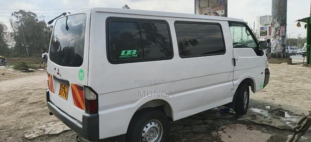 Mazda Bongo 2008 White - thumbnail 9