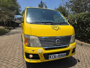 Nissan Caravan (Urvan) 2010 Yellow
