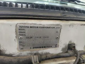 Toyota Hilux 2010 White