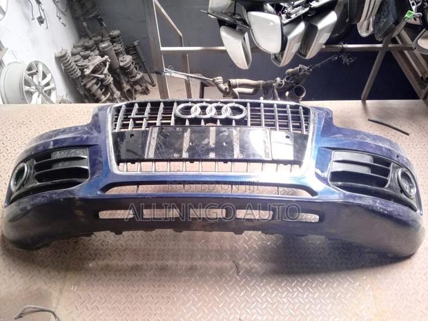 Audi Q5 2012 Front Bumper
