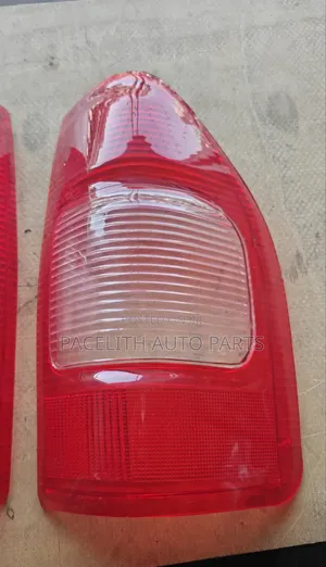 Tail Lens Isuzu Dmax 2002