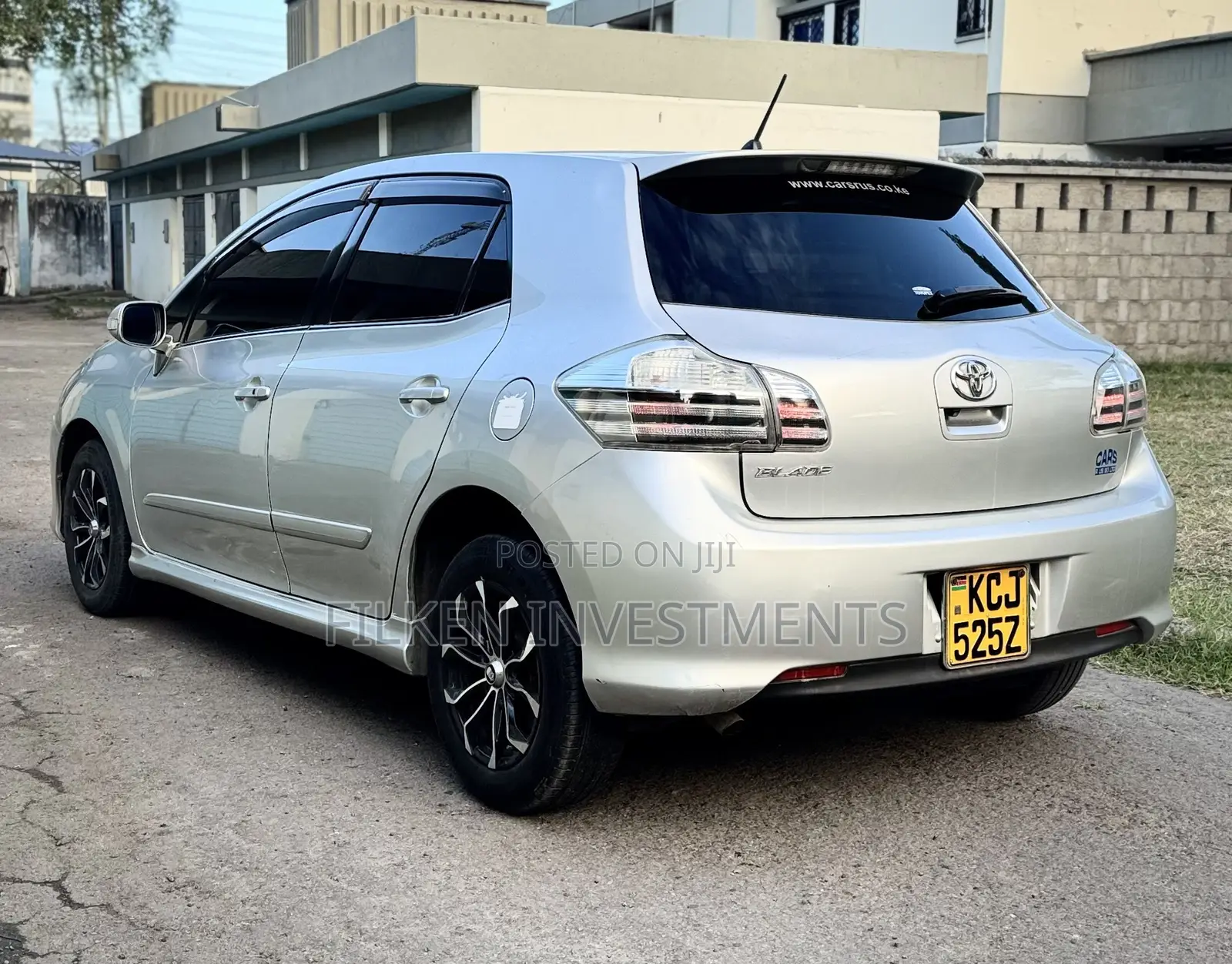 Toyota Blade 2012 Silver