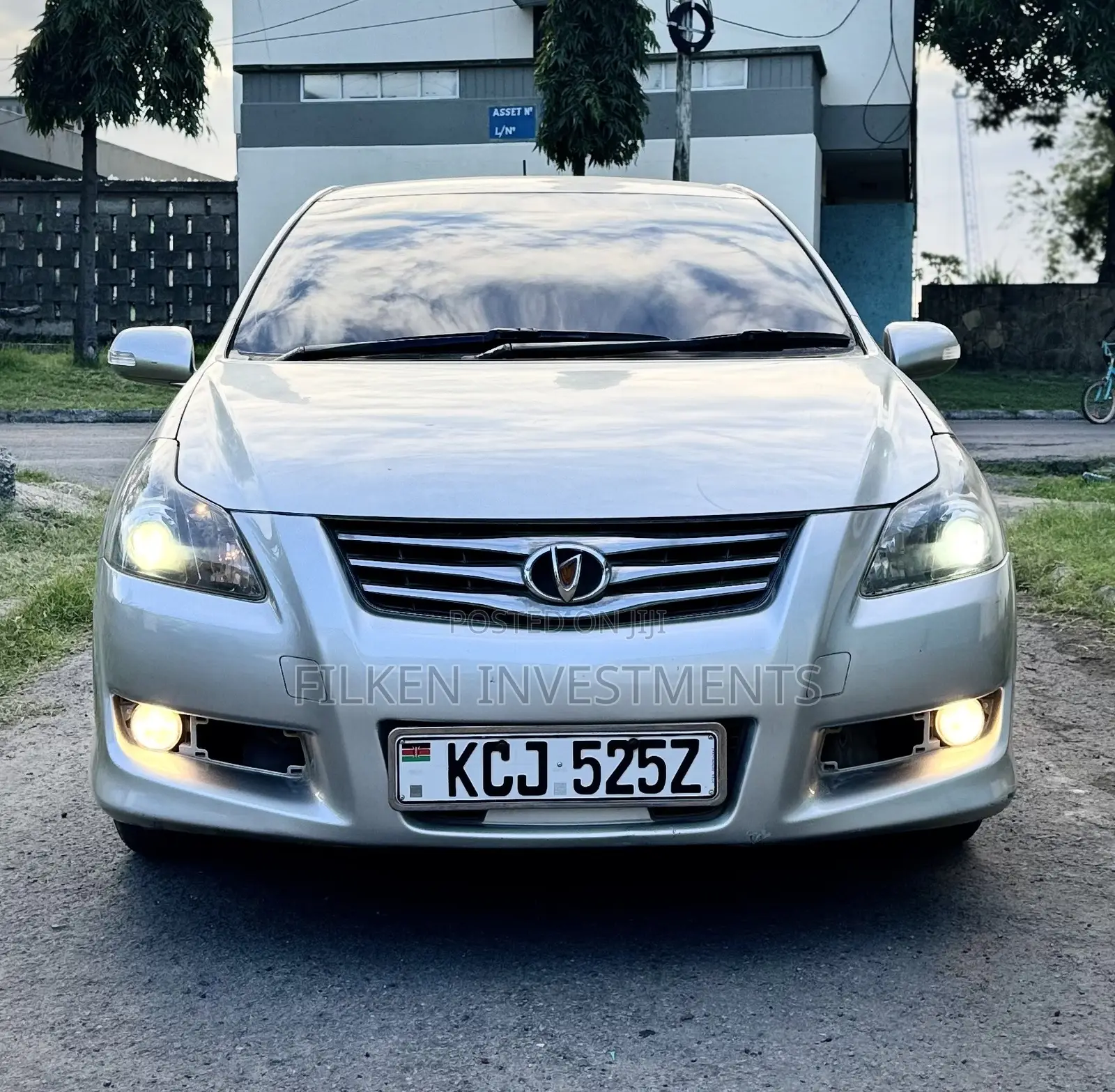 Toyota Blade 2012 Silver
