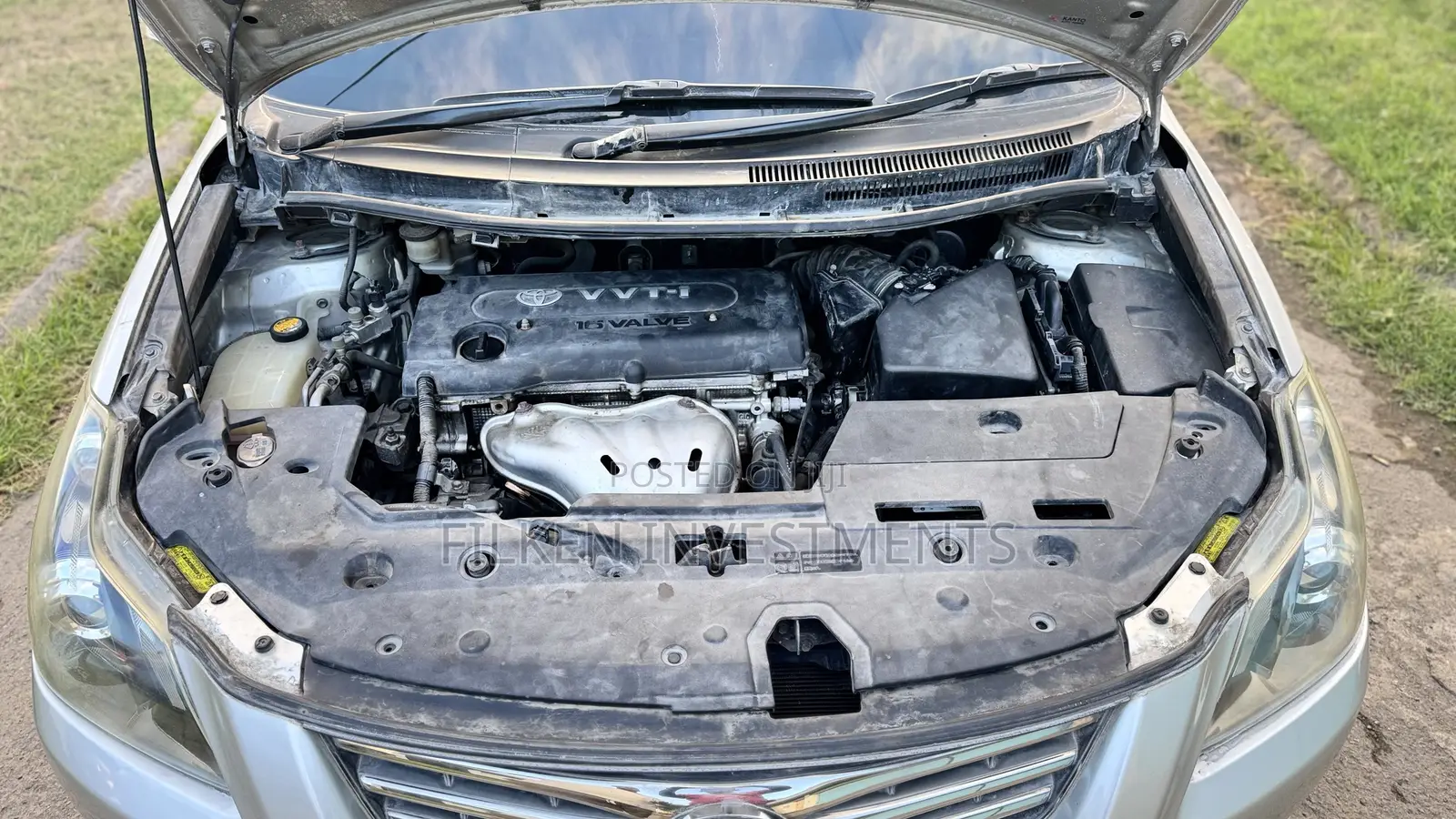 Toyota Blade 2012 Silver
