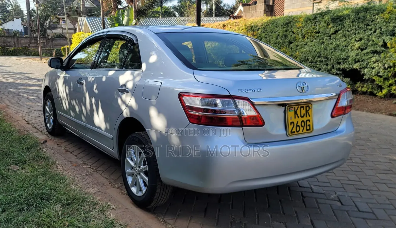 Toyota Premio 1.5 FWD 2012 Silver