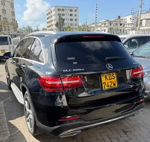 Mercedes-Benz GLC-Class 2017 Black