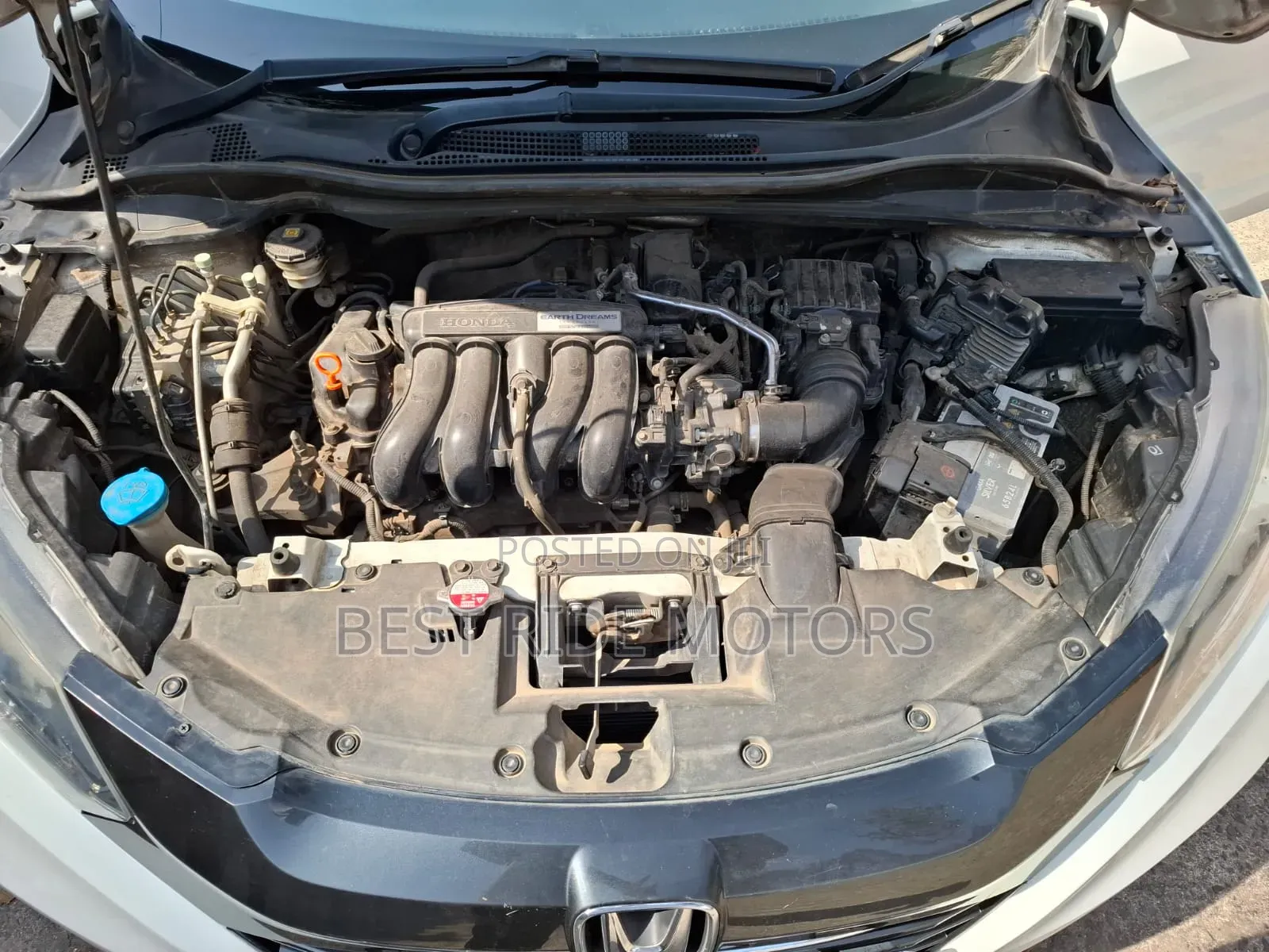 Honda Vezel 2016 White