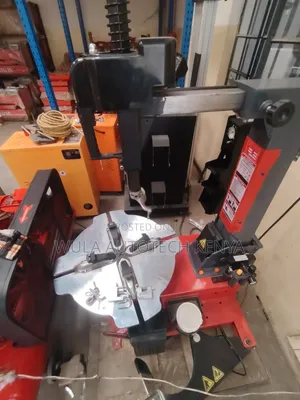 Pneumatic System and Rotating Turntable Tyre Changer STC 868 Sunshine