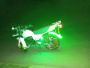 Bajaj Avenger 150 Street 2021 Blue