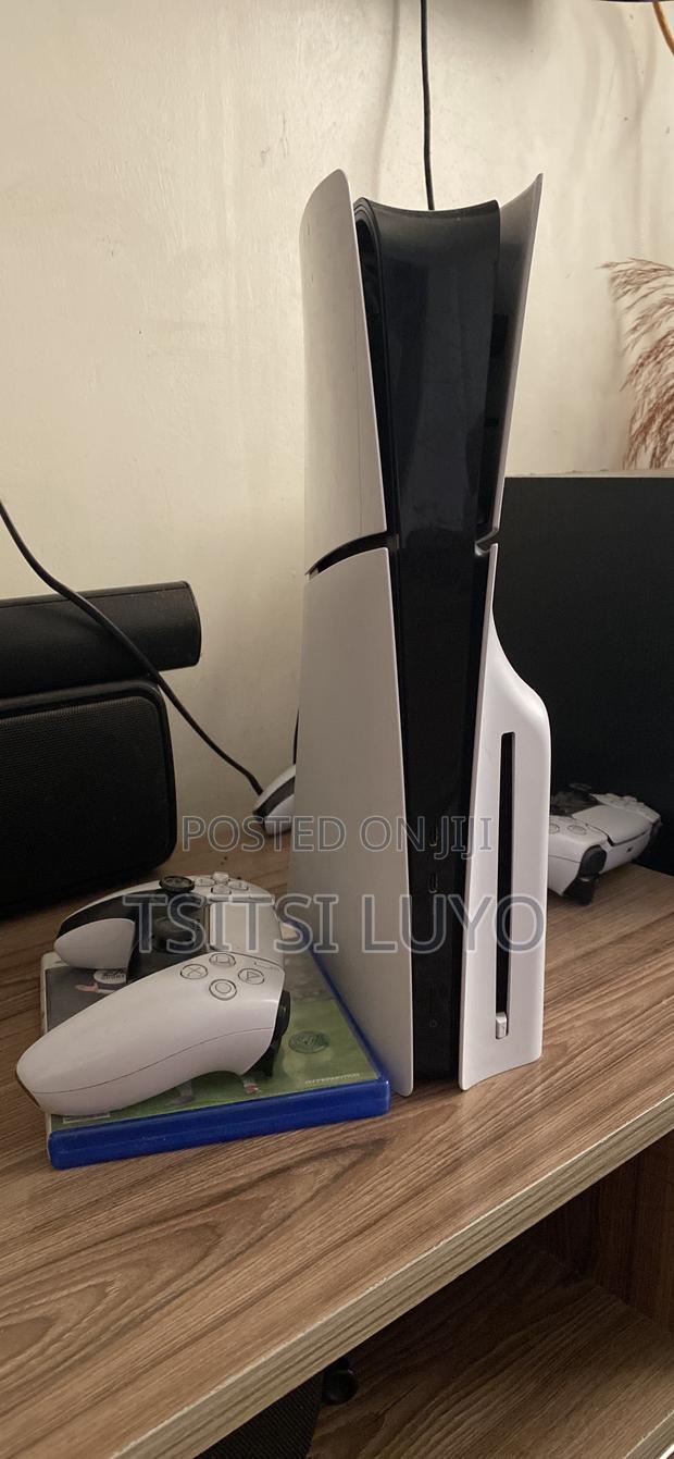 PS 5 Console