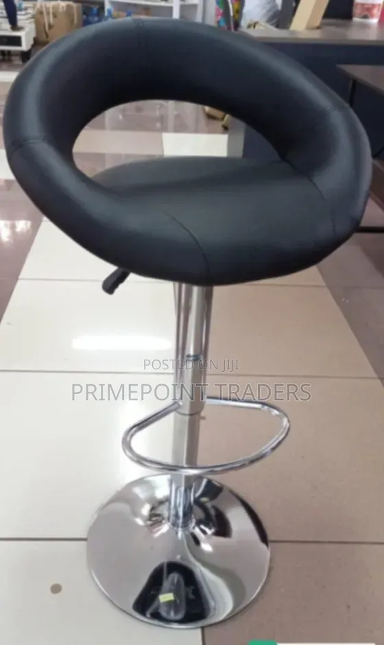 Modern Adjustable Bar Stool – Stylish & Comfortable