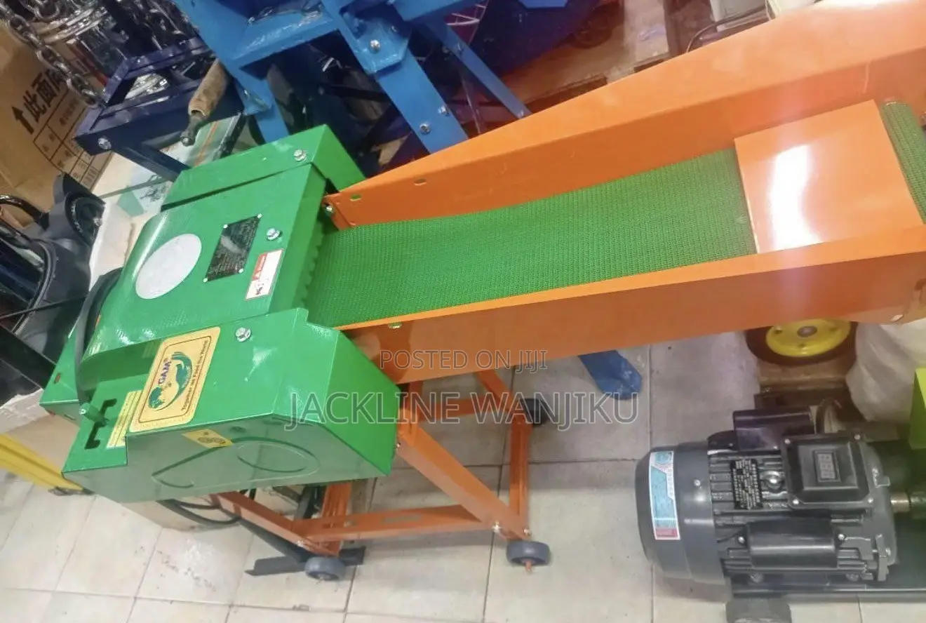 Quality Chaff Cutter With Conveyer Belt