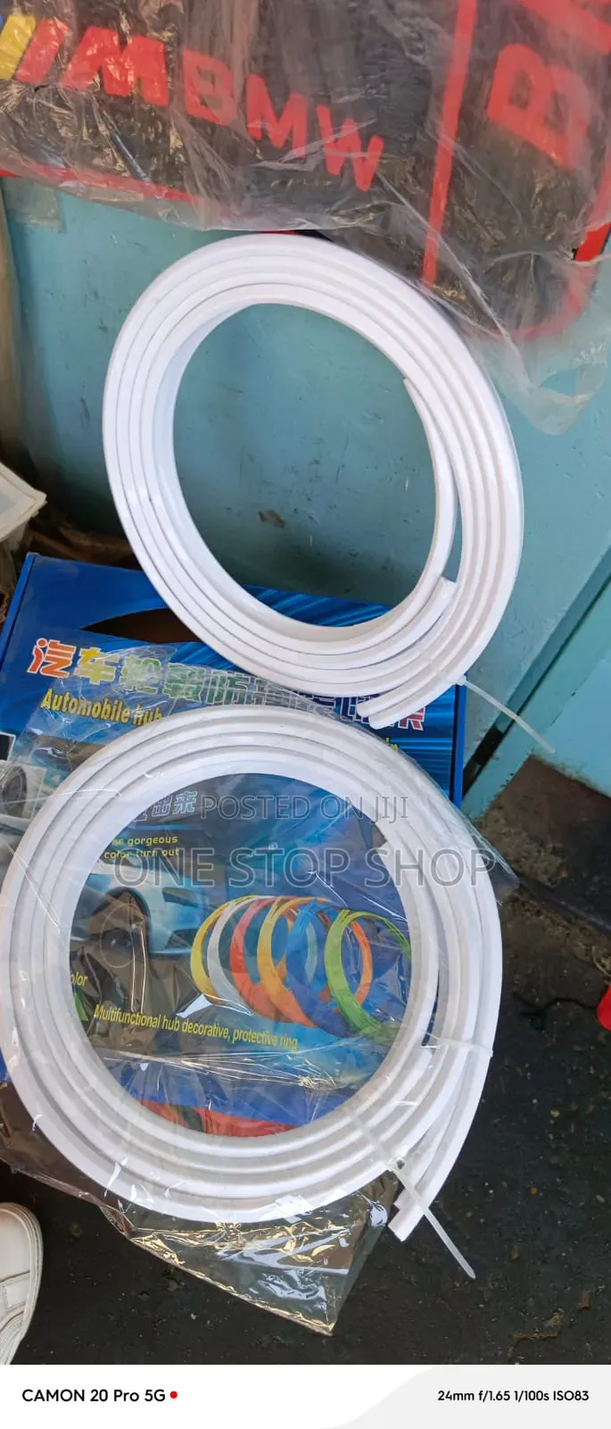 White Flexible Car Wheel Hub Rim Guard &Edge Protector Strip in Colors