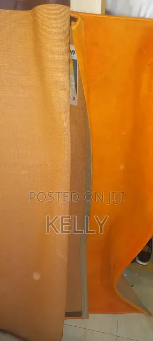 Used Carpet Orange in Colour