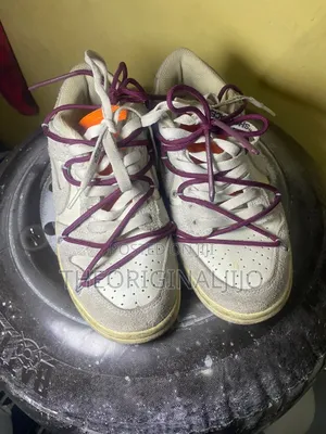 Mtumba Shoes