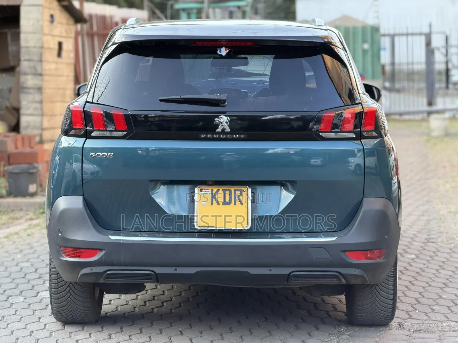 Peugeot 5008 2017 Blue
