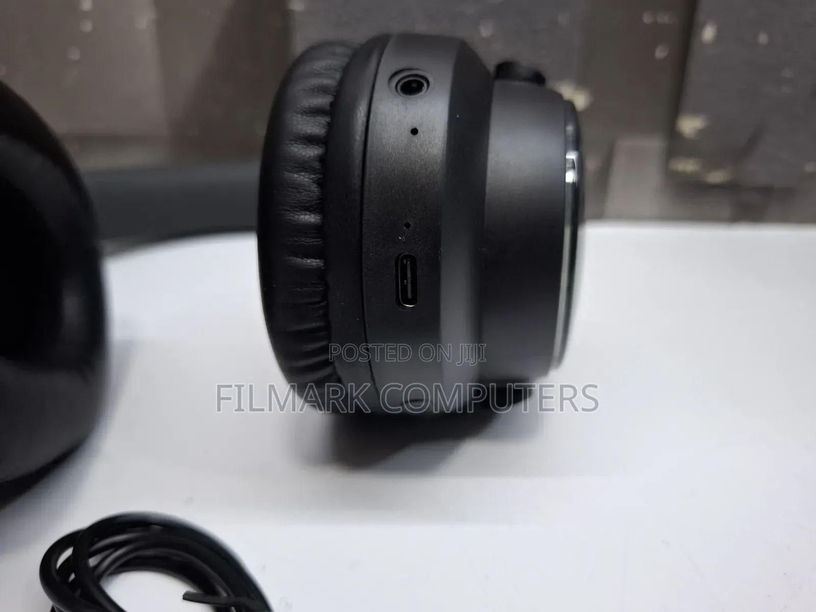 Komc B520 Wireless Headset/Headphone RGB