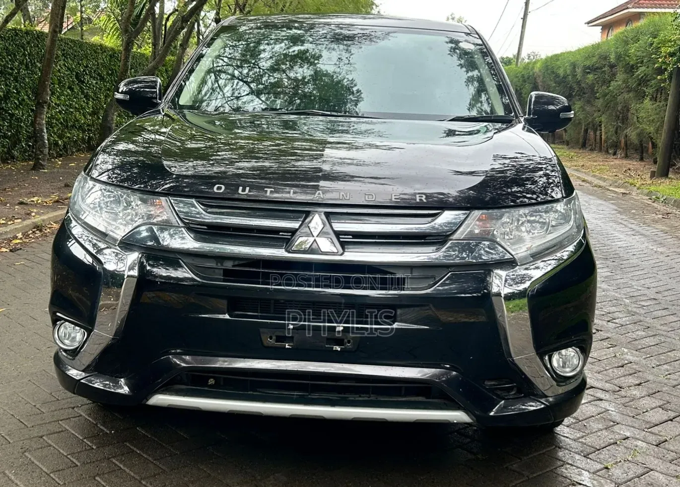 Mitsubishi Outlander 2016 Black