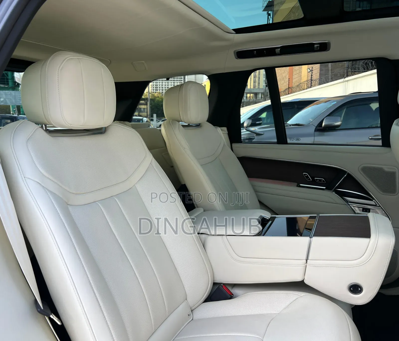 Land Rover Range Rover Vogue 2023 Gray
